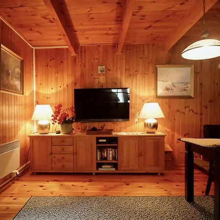 بيت للعطل Lesny Raj Swietajno (Szczytno)